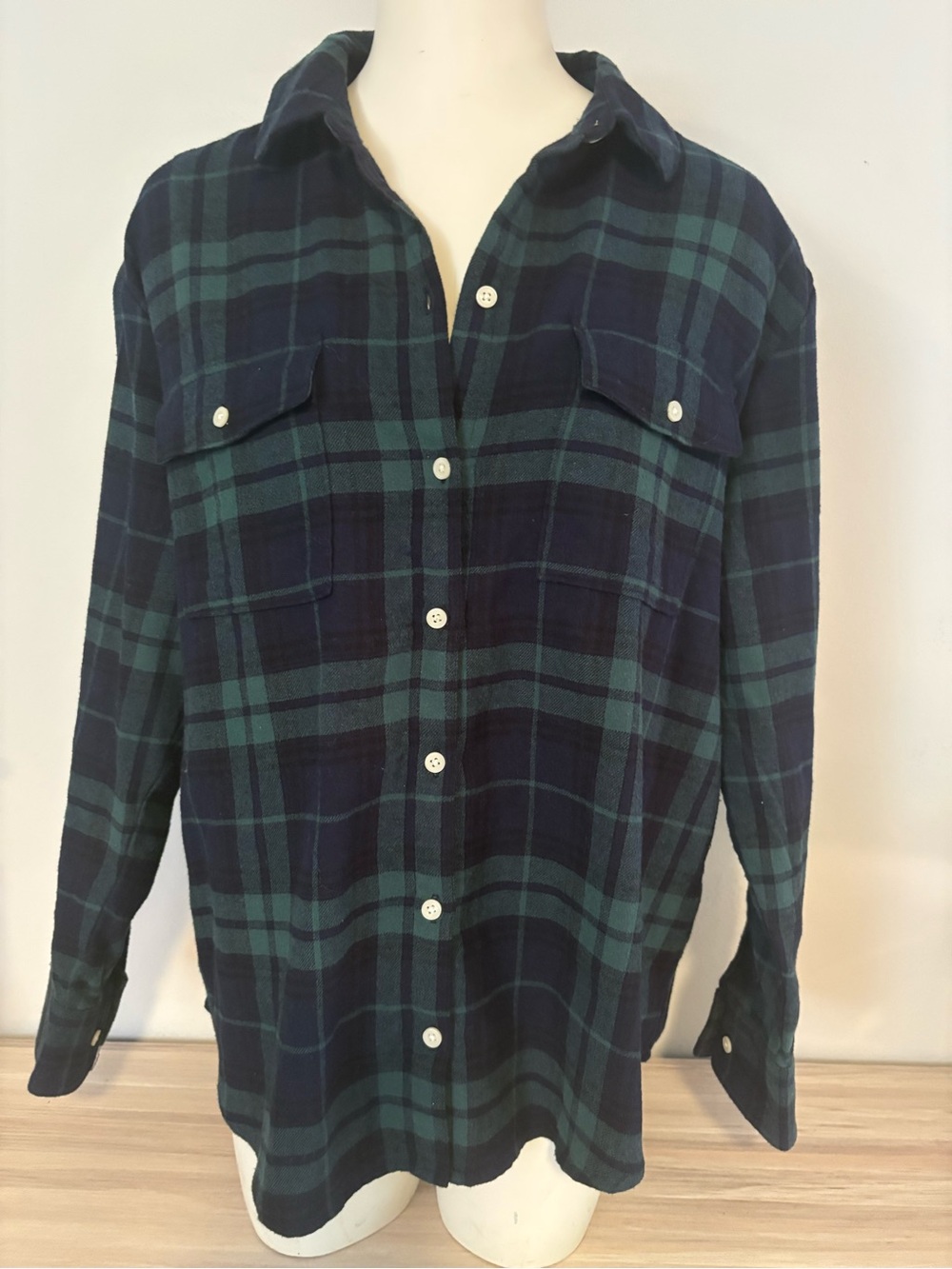 Old Navy Green and Navy Plaid Boyfriend Shirt